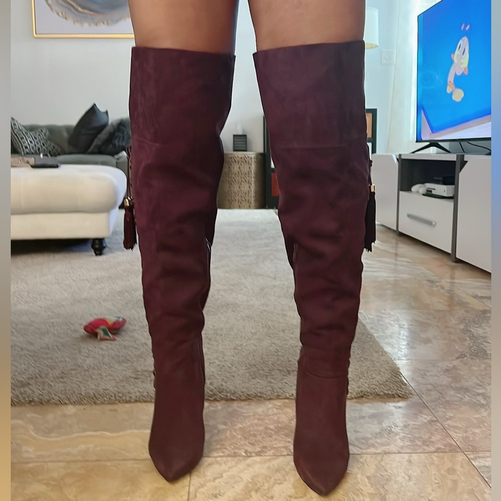 MAROON COLOR: Just fab “over-the-knee” boots